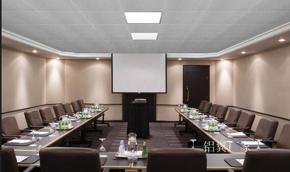 600*600鋁扣板天花